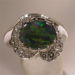 Opal Ring Gold